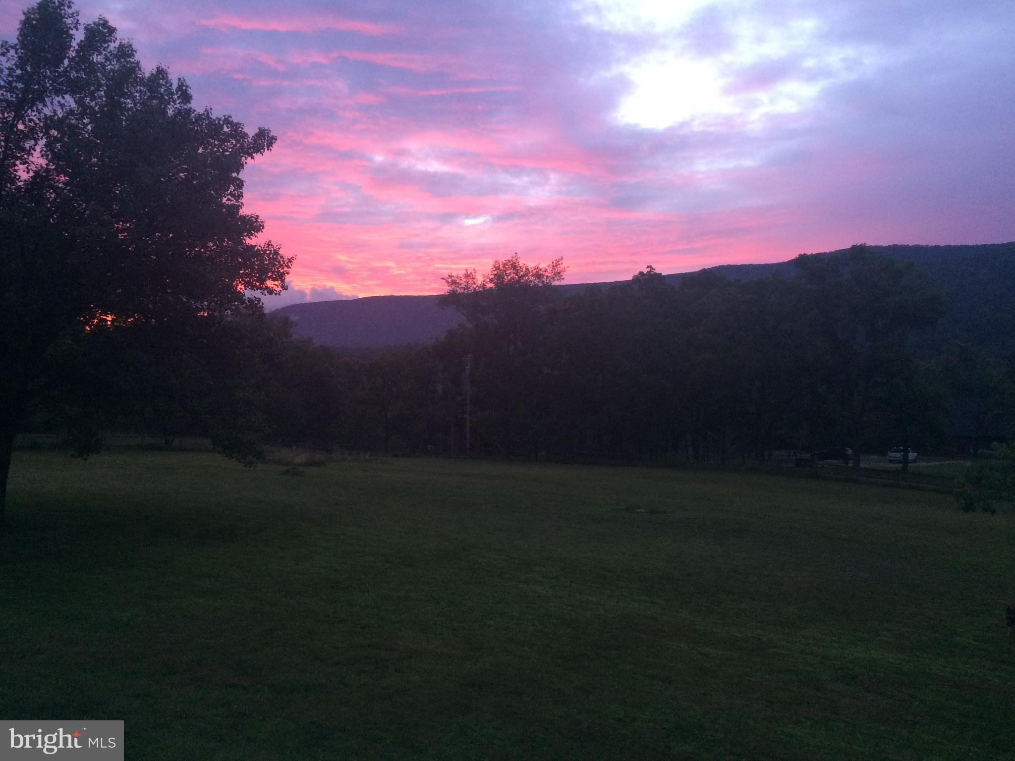 RIVER RIDGE - Residential