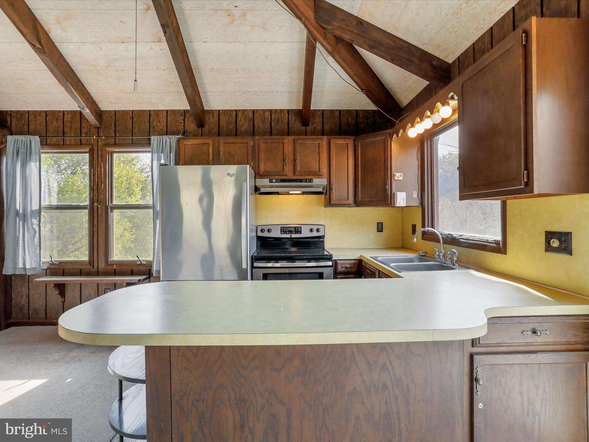 RIVER RIDGE - Residential