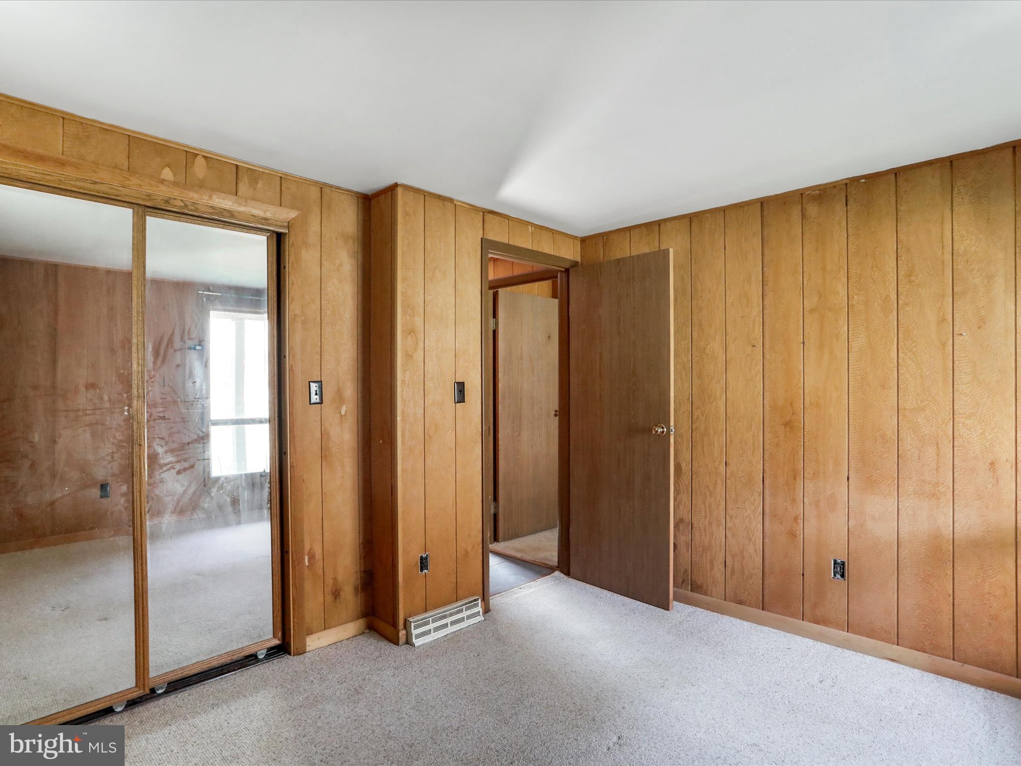 RIVER RIDGE - Residential