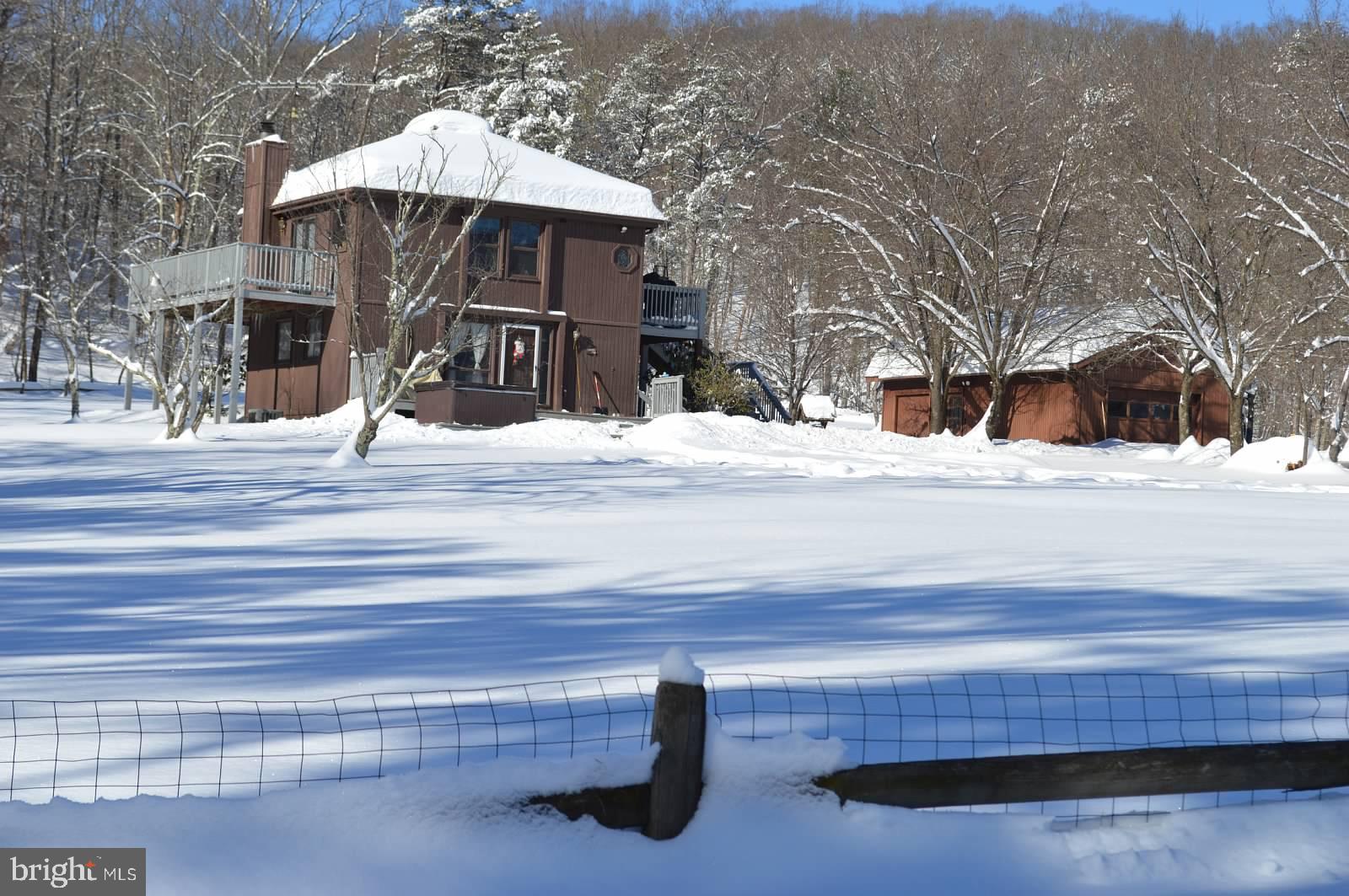 RIVER RIDGE - Residential