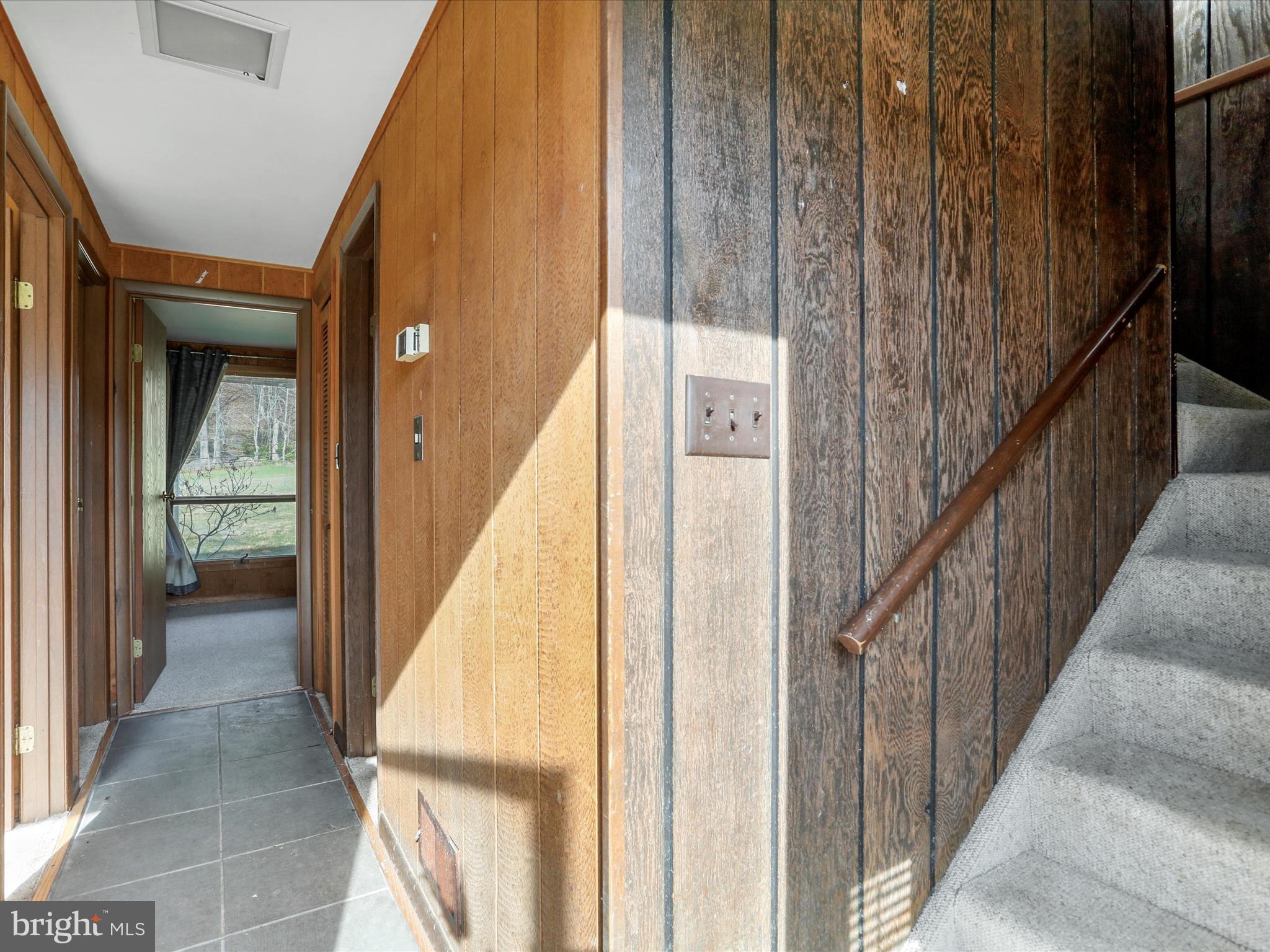 RIVER RIDGE - Residential