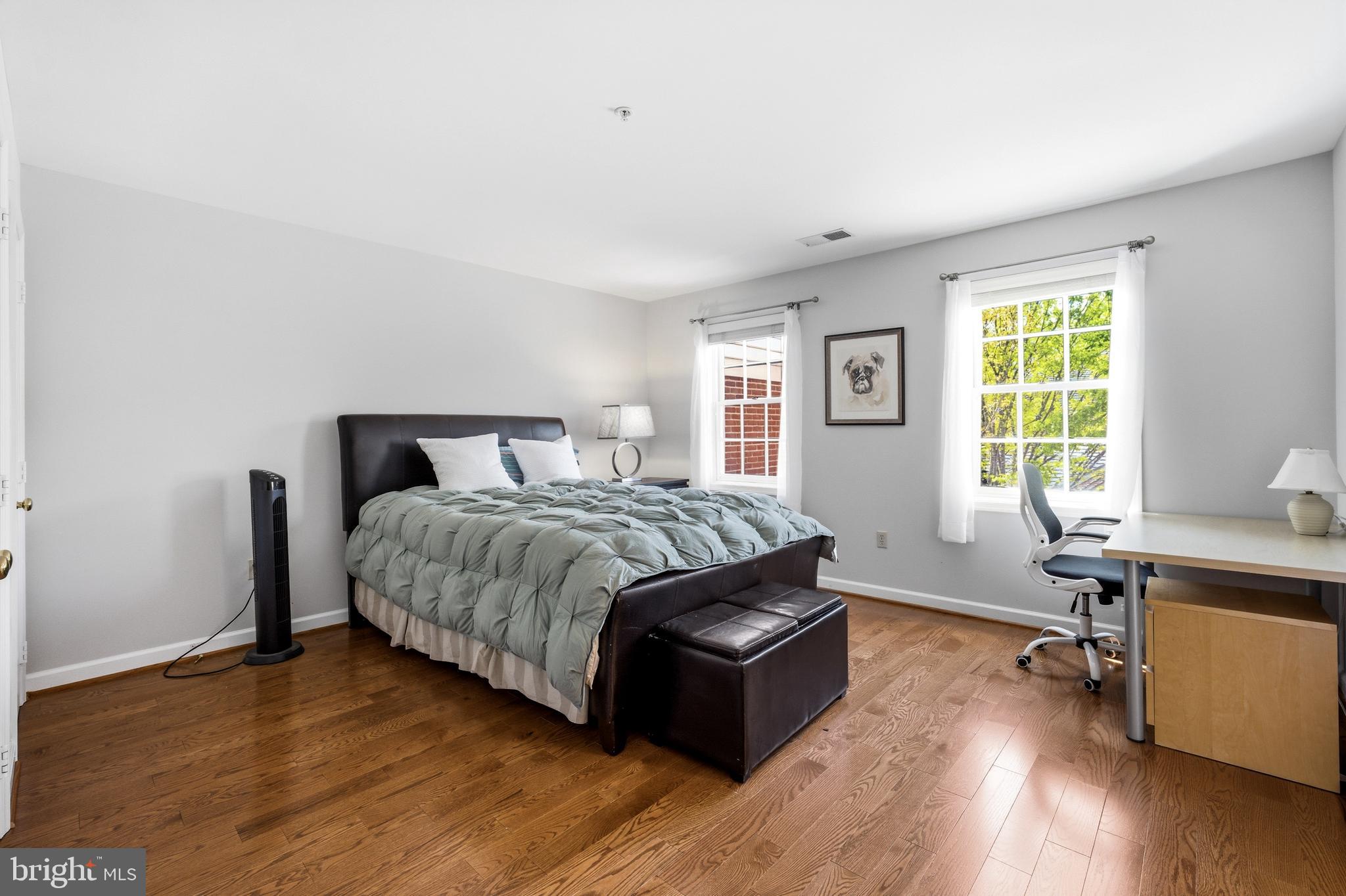 RIVER FALLS - Residential