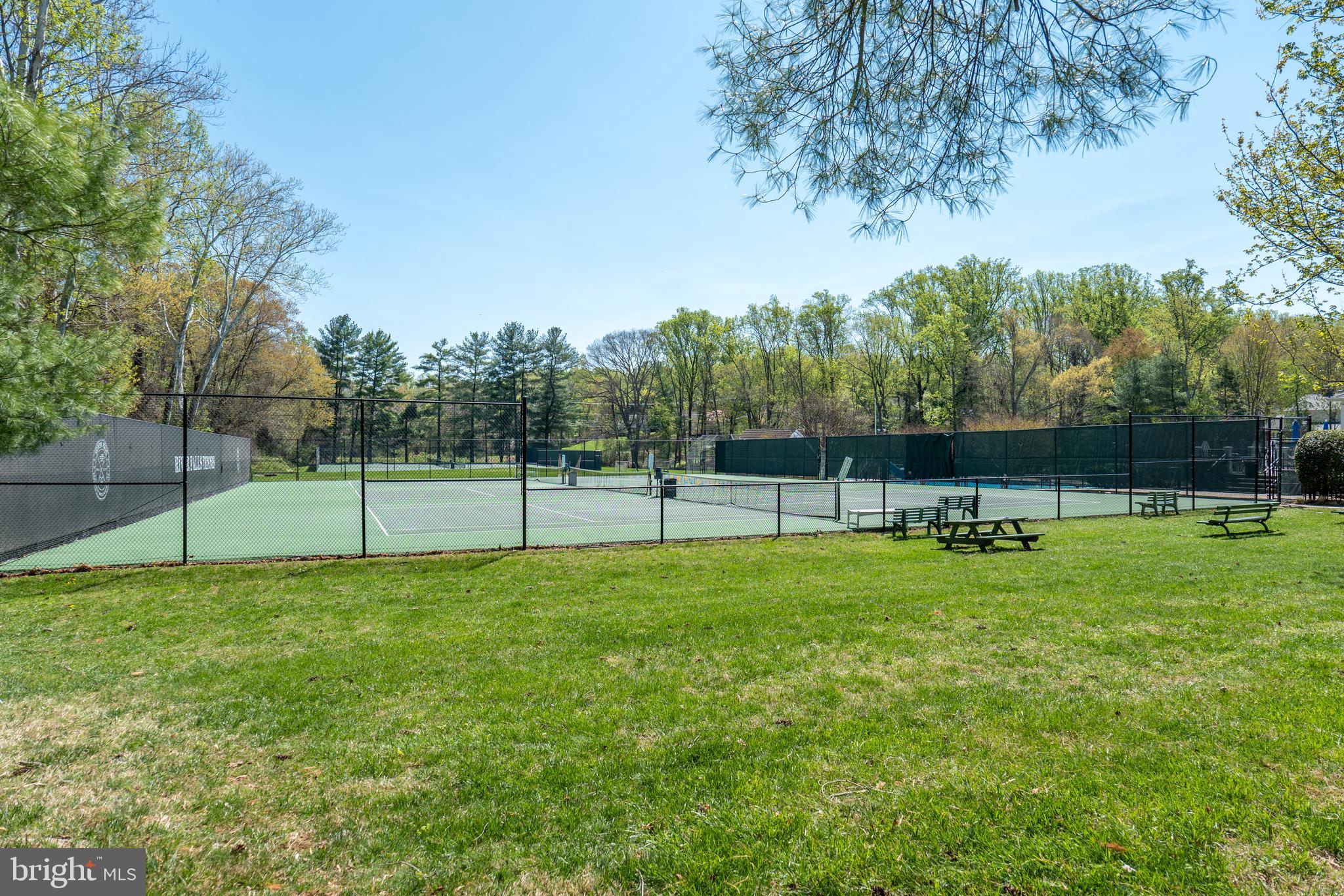 RIVER FALLS - Residential