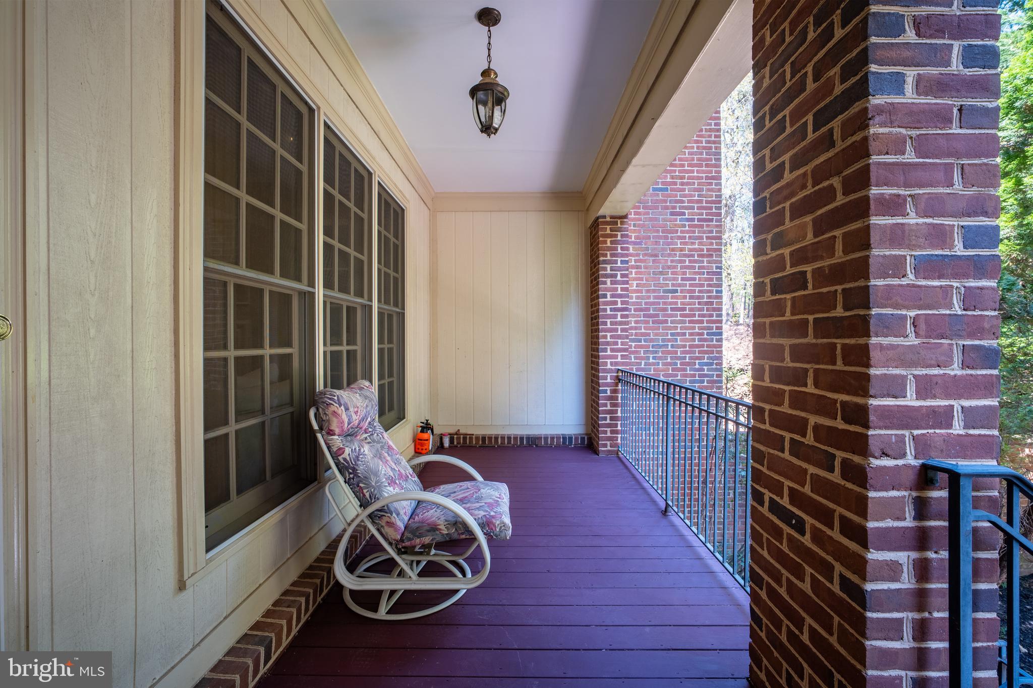 RIVER FALLS - Residential