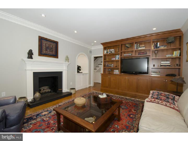 GLADWYNE - Residential