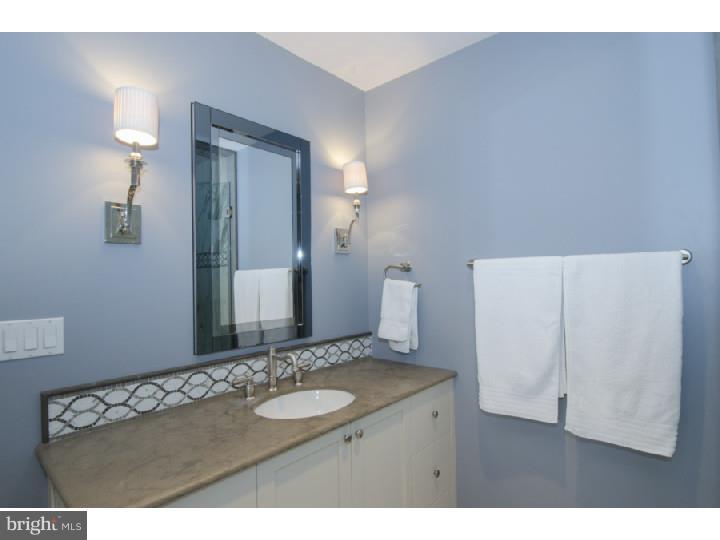 GLADWYNE - Residential