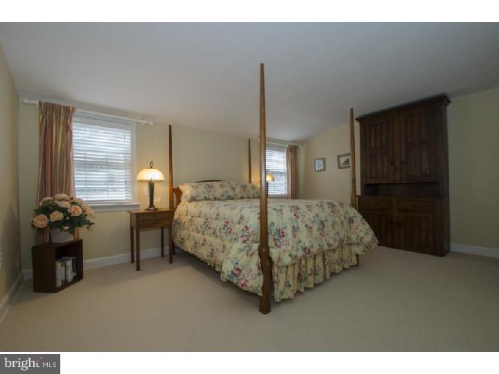 GLADWYNE - Residential