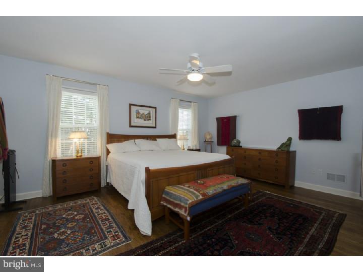 GLADWYNE - Residential