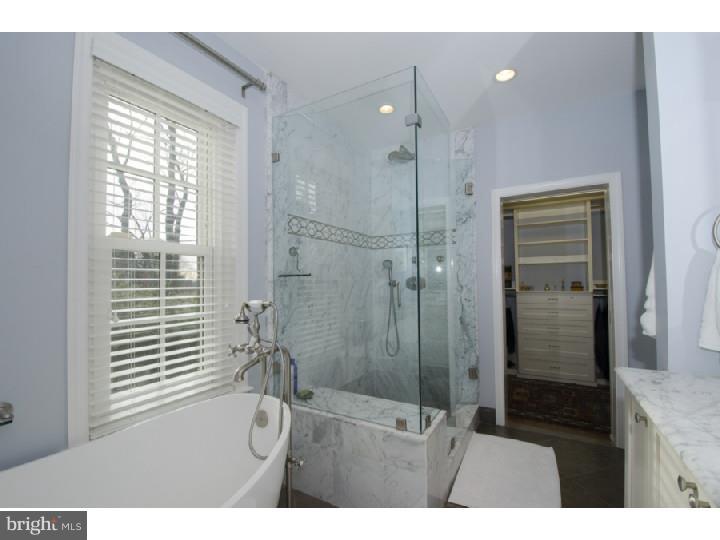 GLADWYNE - Residential