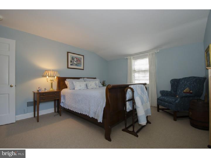 GLADWYNE - Residential