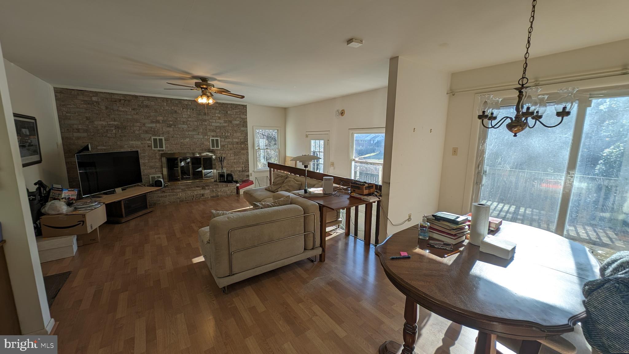 HOMESTEAD ESTATES - Residential