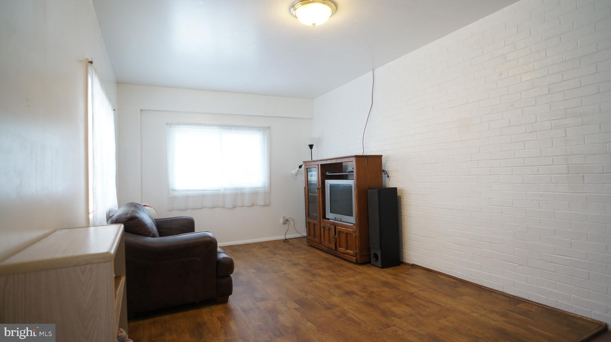 FORT WASHINGTON FOREST - Residential