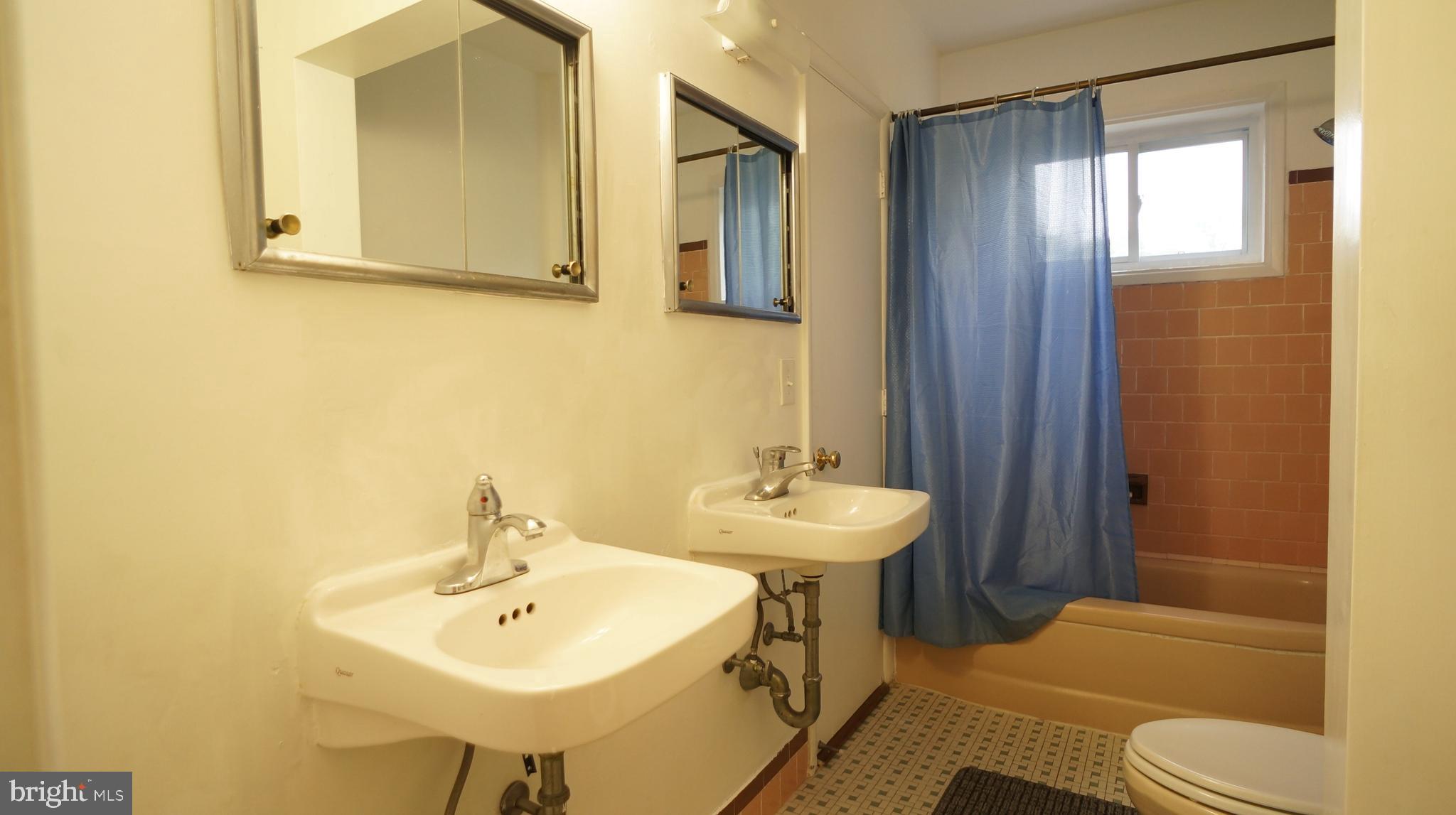 FORT WASHINGTON FOREST - Residential