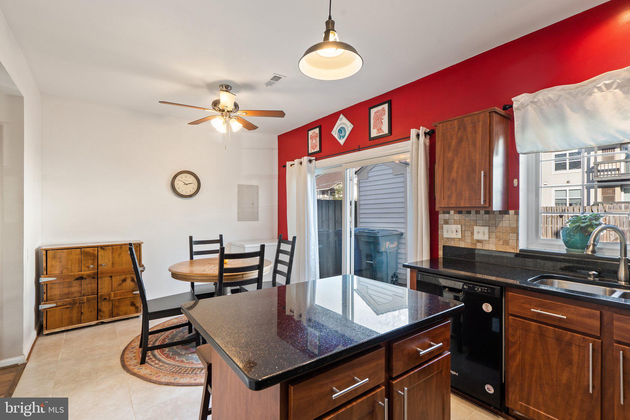 CARNABY SQUARE - Residential