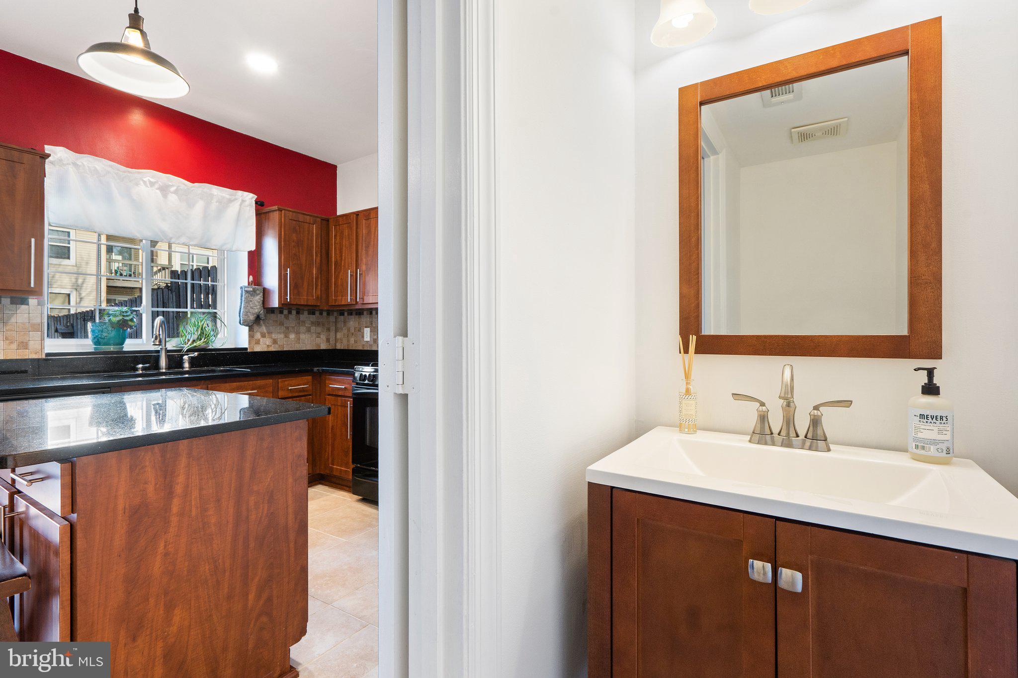 CARNABY SQUARE - Residential