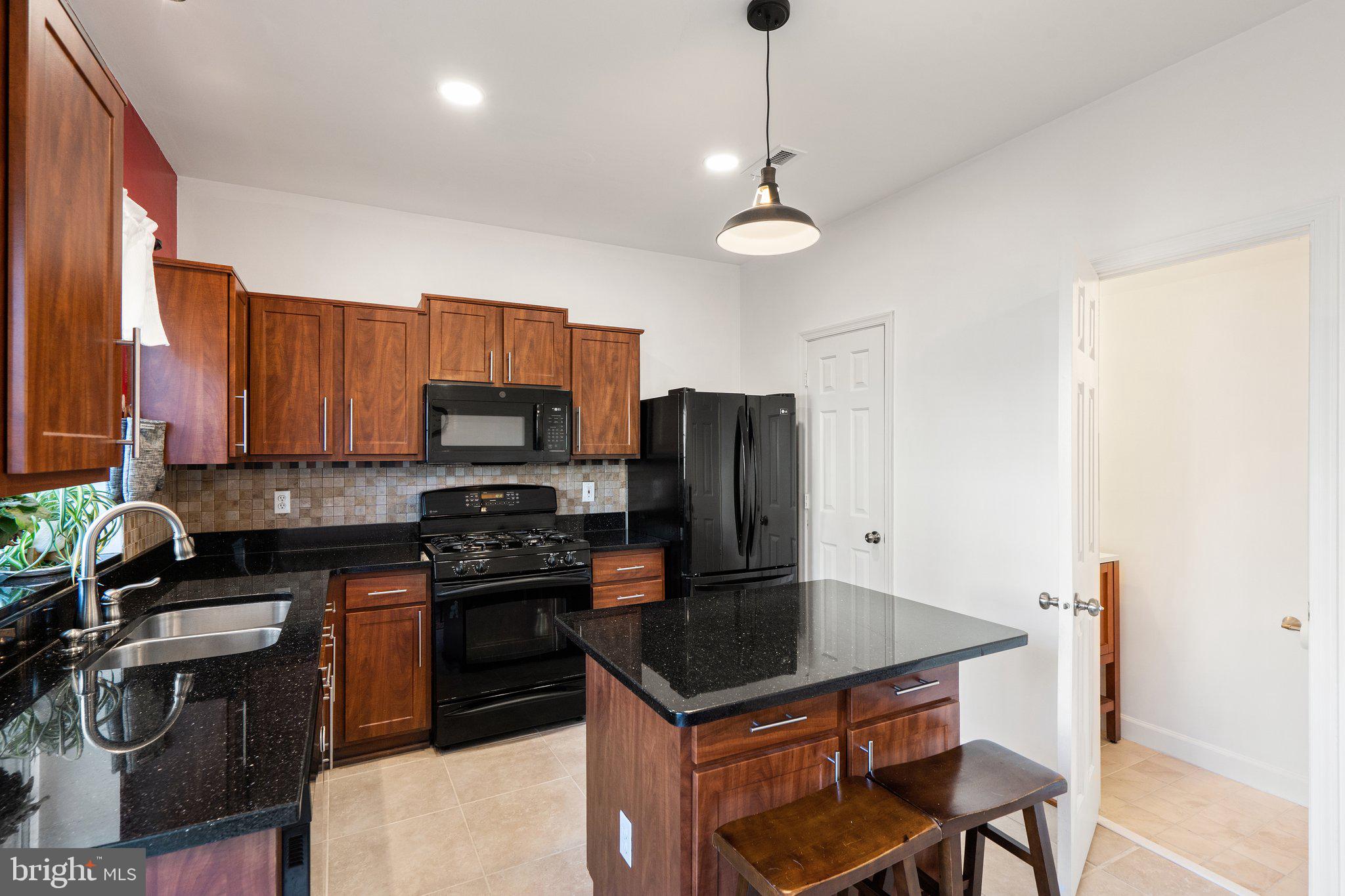 CARNABY SQUARE - Residential