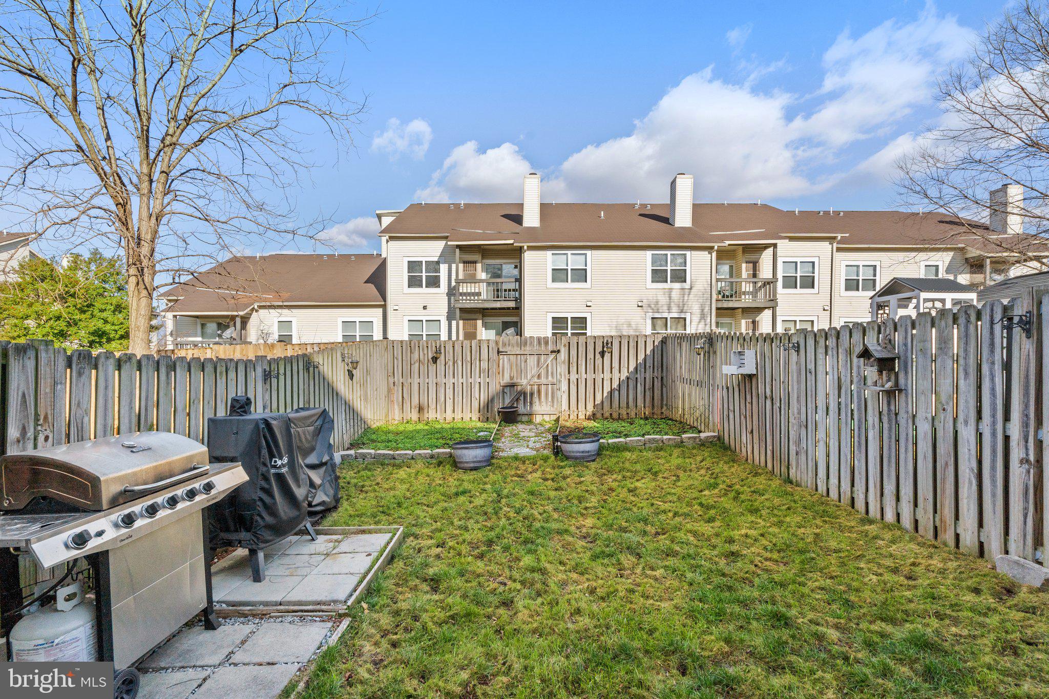 CARNABY SQUARE - Residential