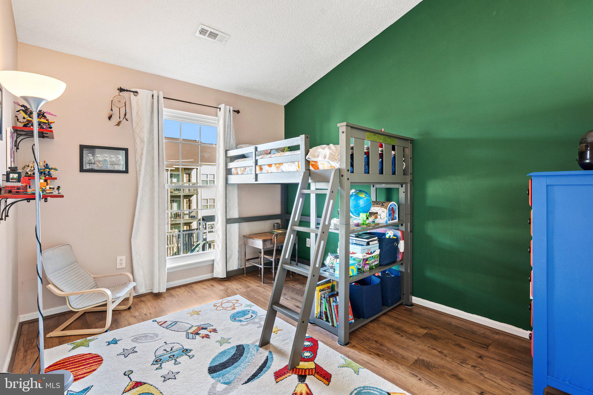 CARNABY SQUARE - Residential