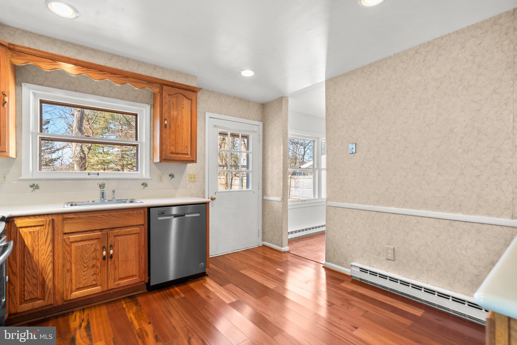 MIDDLEBROOK HILL - Residential