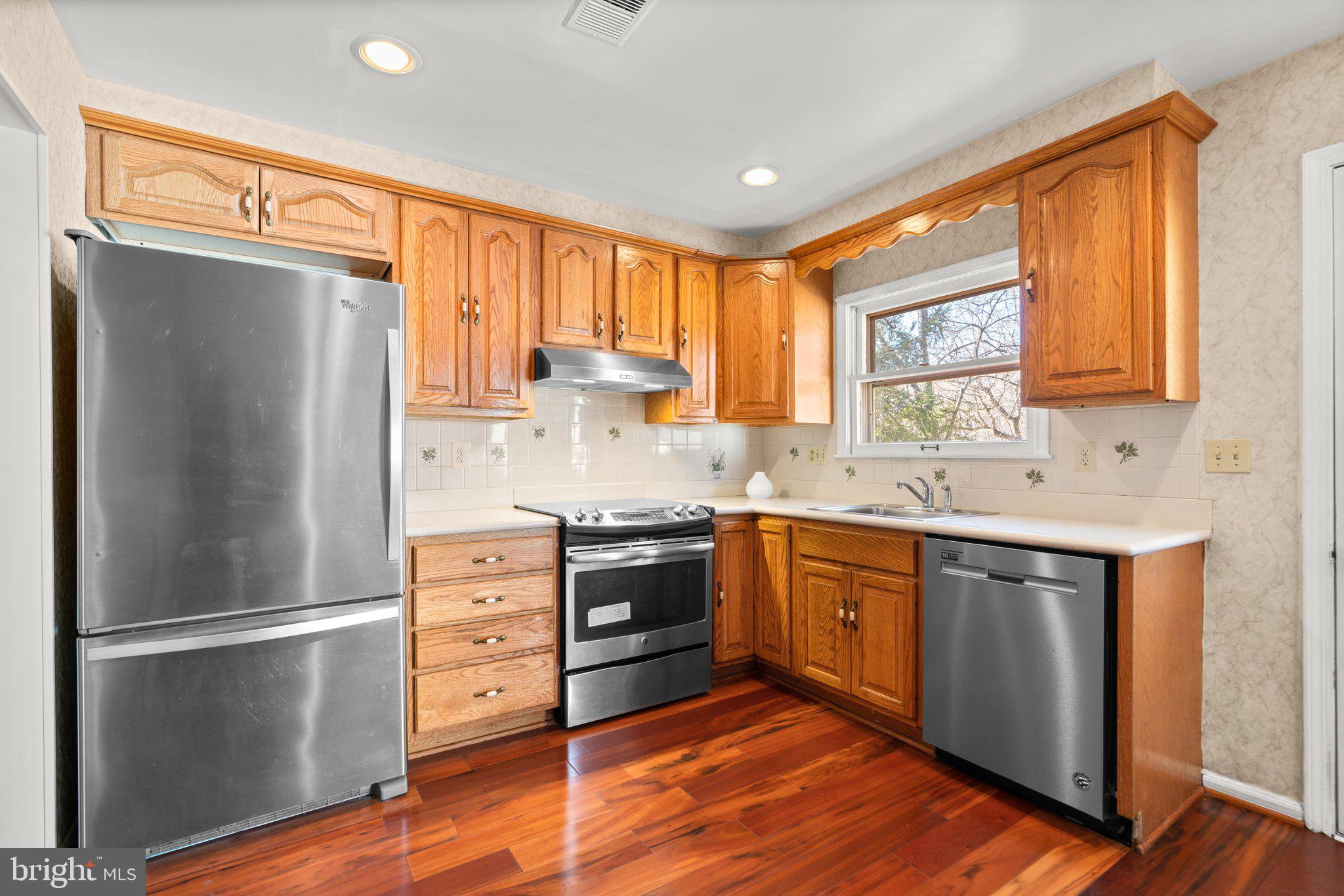 MIDDLEBROOK HILL - Residential