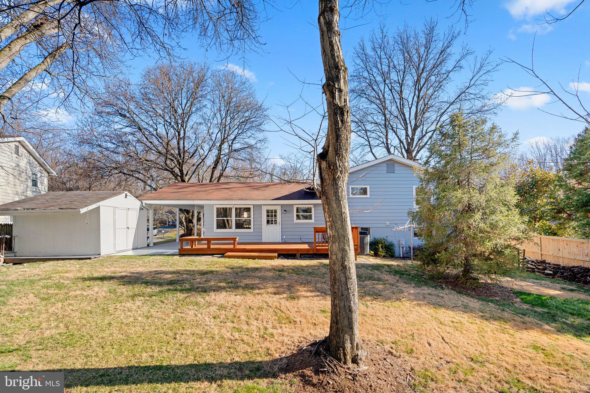 MIDDLEBROOK HILL - Residential
