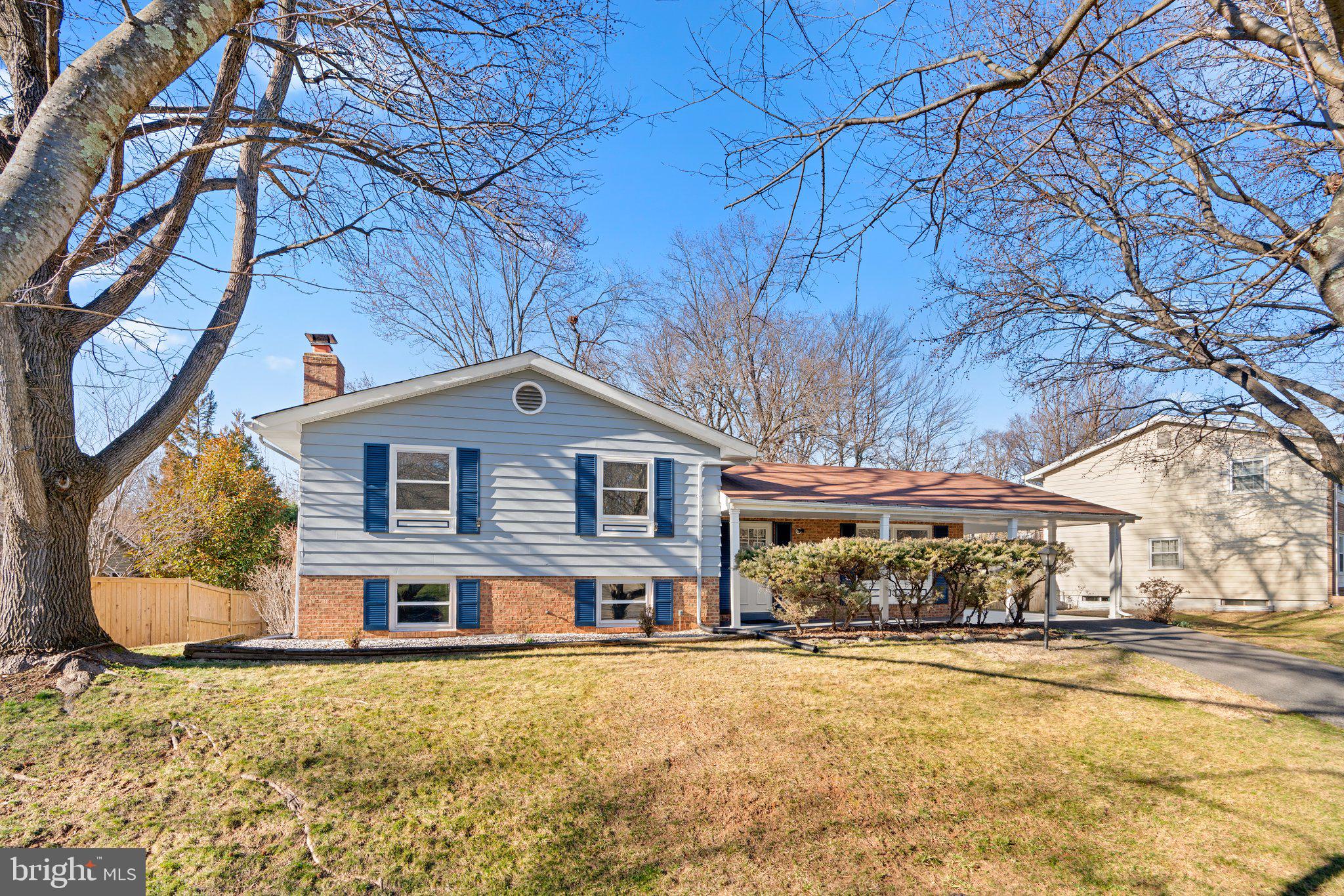 MIDDLEBROOK HILL - Residential