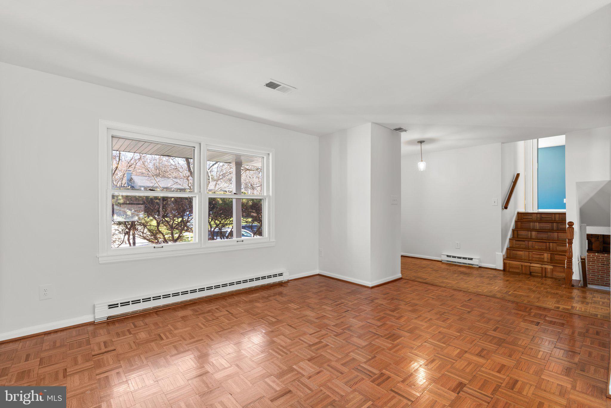 MIDDLEBROOK HILL - Residential