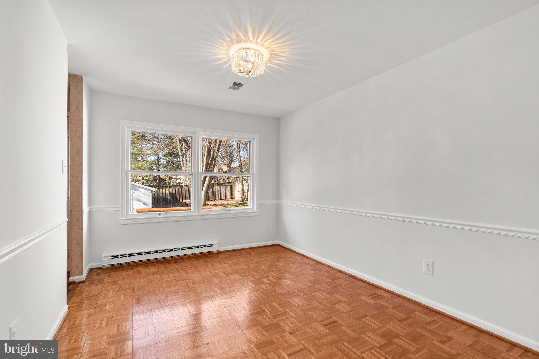 MIDDLEBROOK HILL - Residential