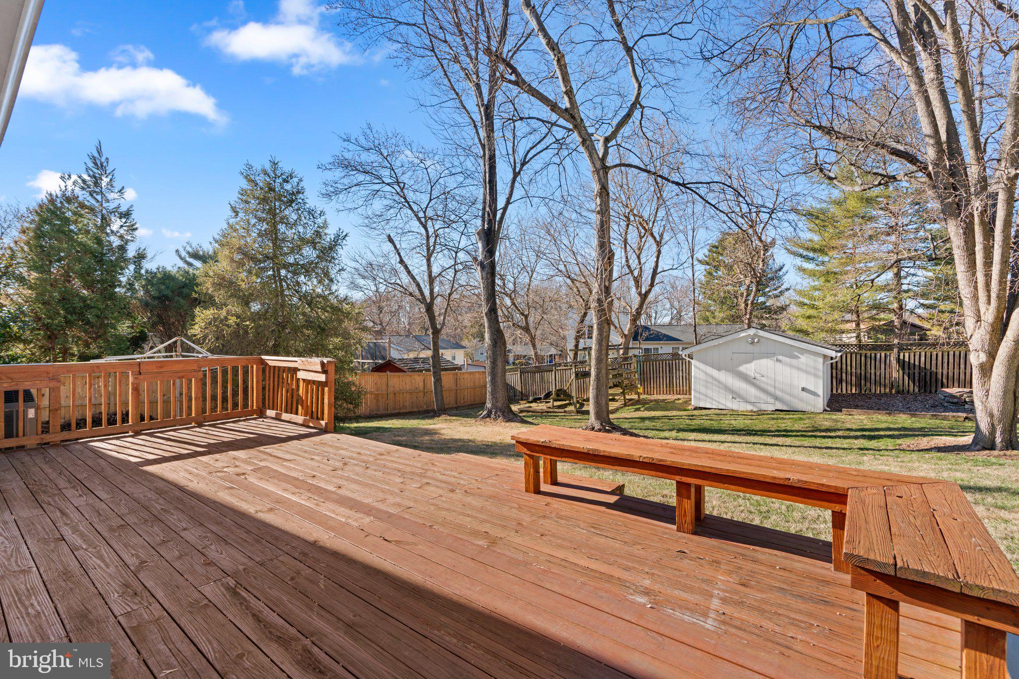MIDDLEBROOK HILL - Residential