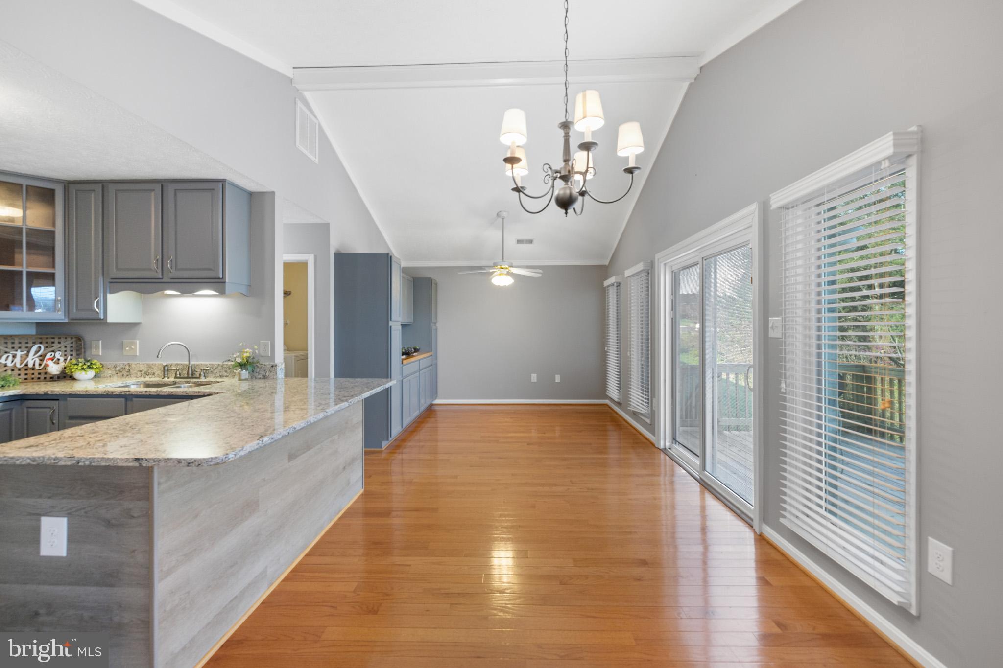 SIGNAL KNOLLS - Residential