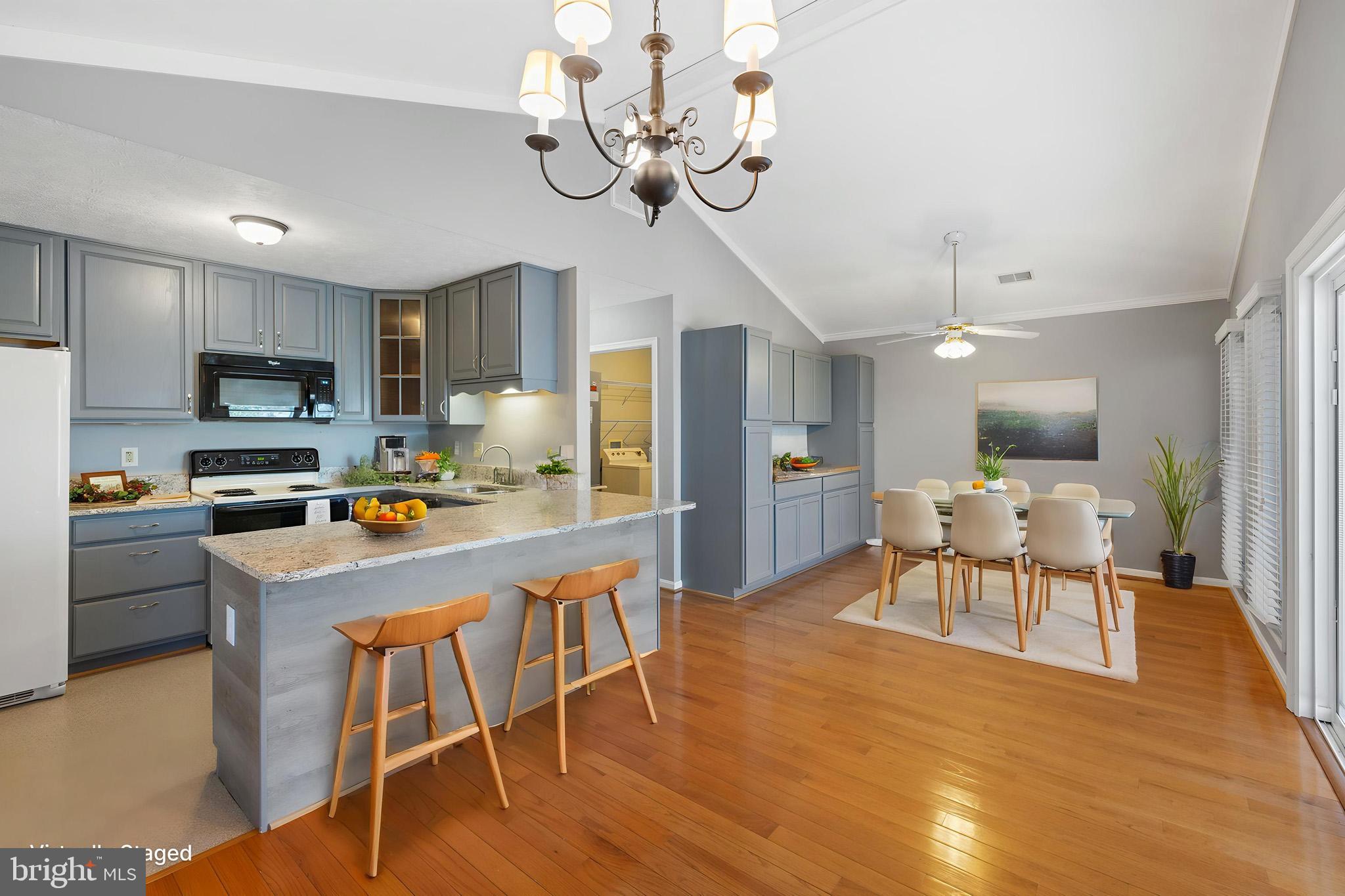 SIGNAL KNOLLS - Residential