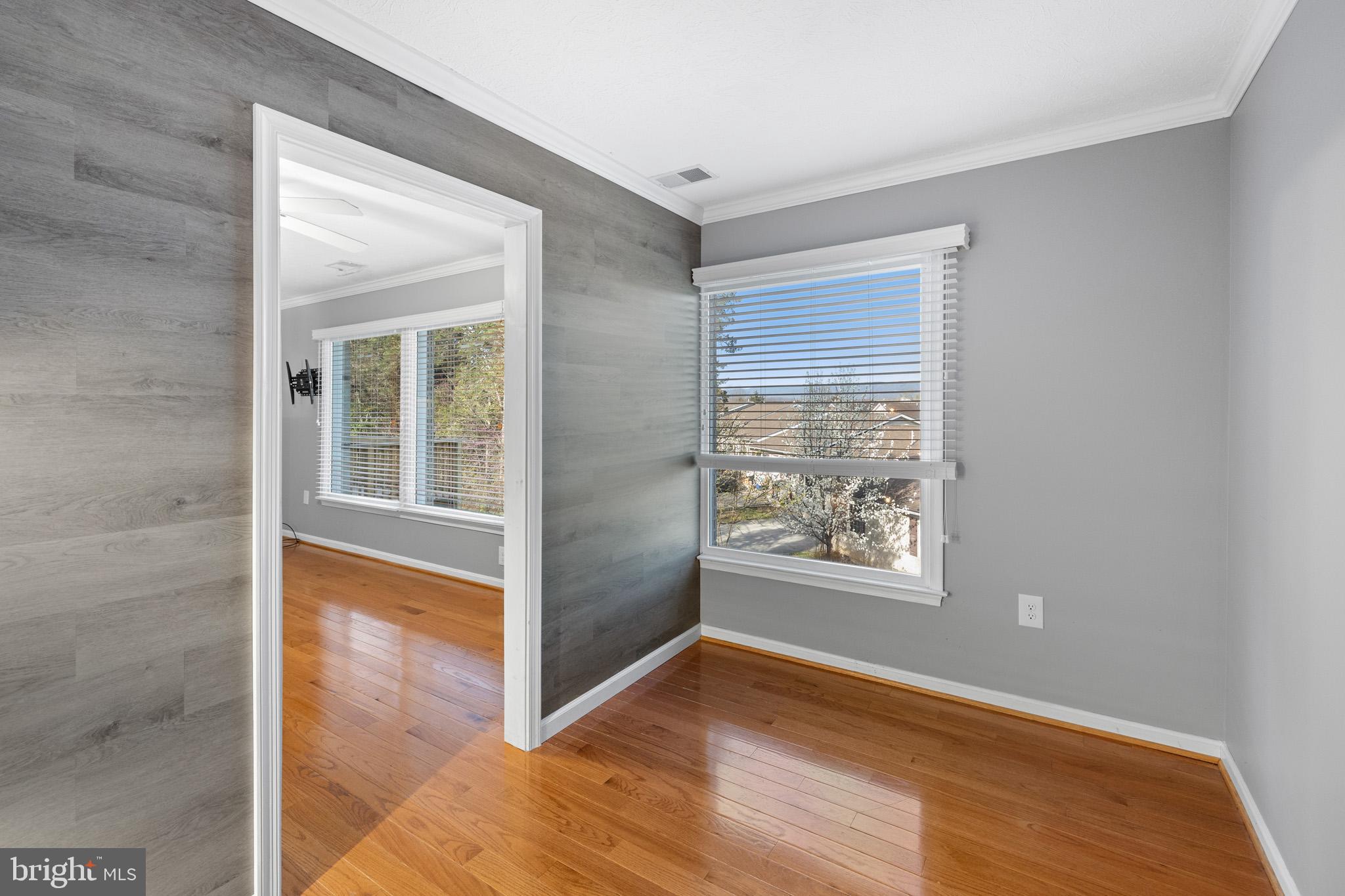 SIGNAL KNOLLS - Residential