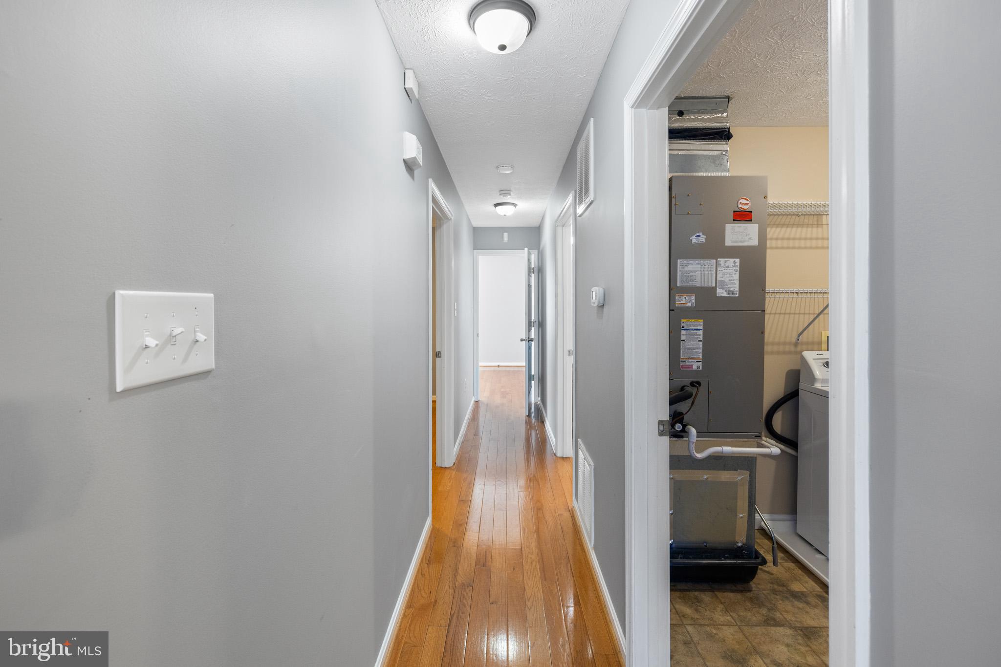 SIGNAL KNOLLS - Residential