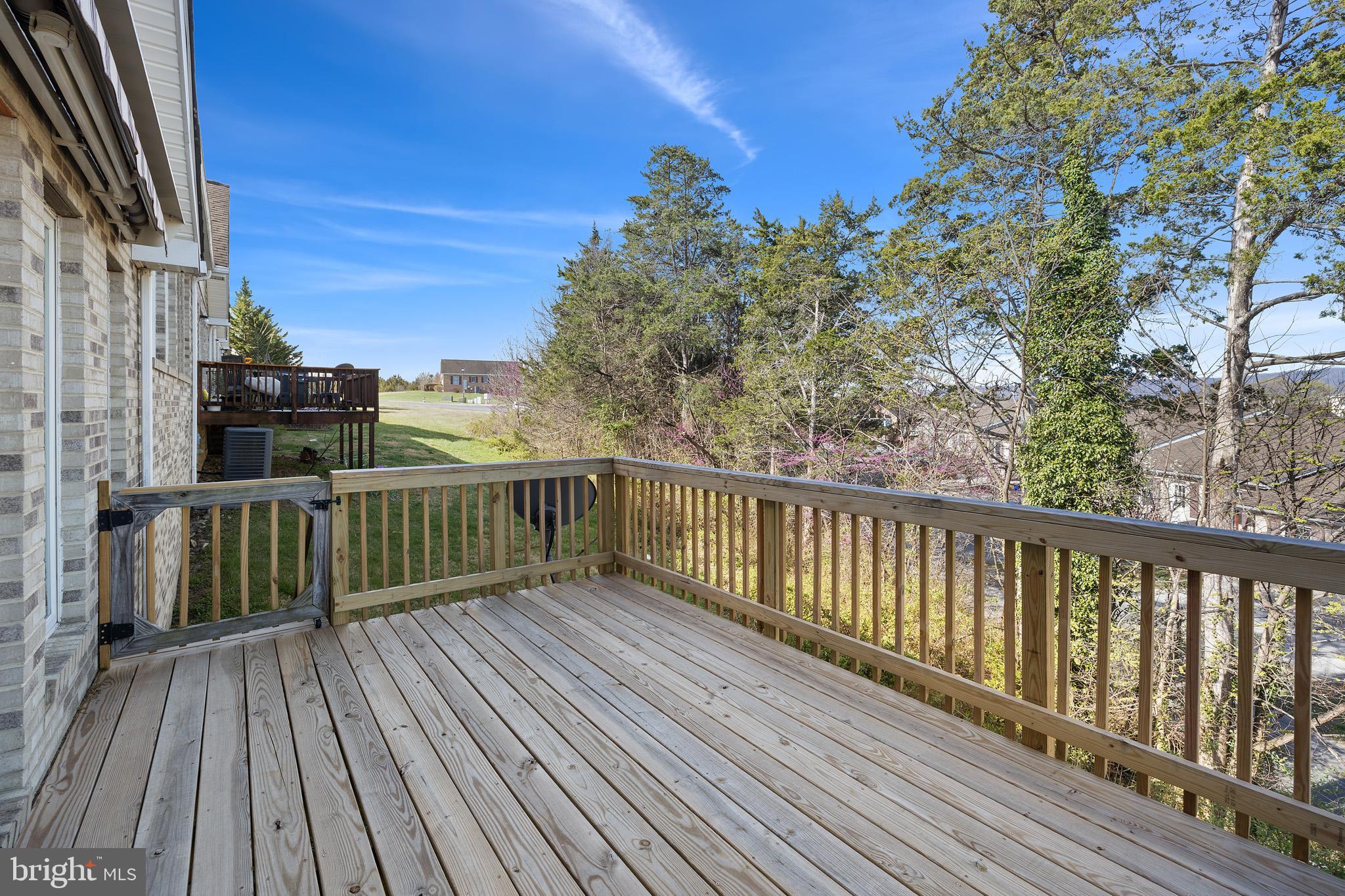 SIGNAL KNOLLS - Residential