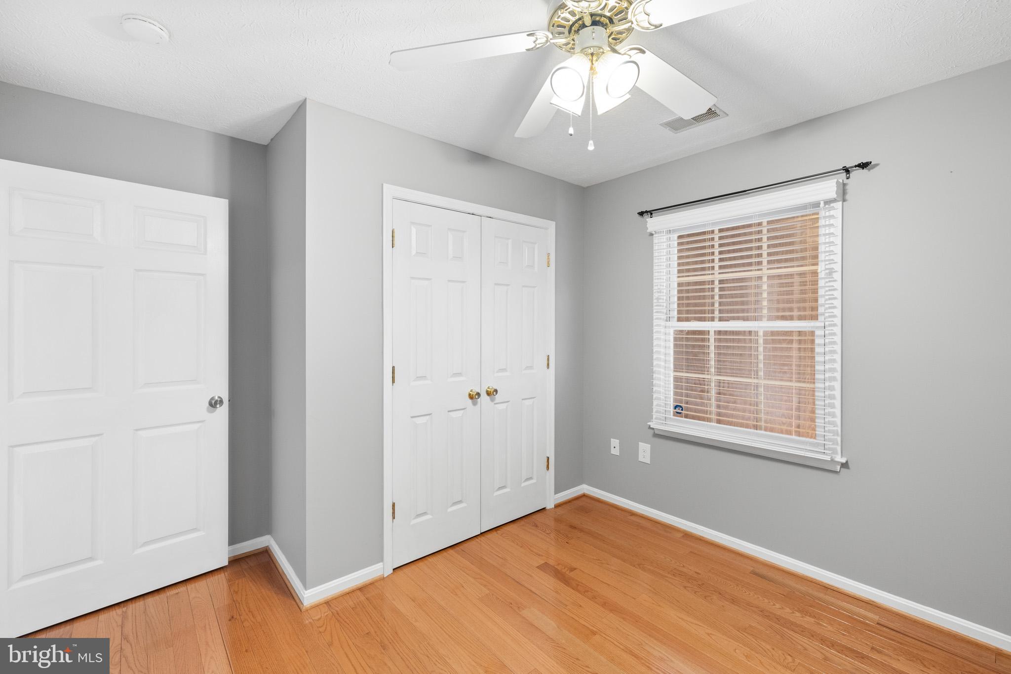 SIGNAL KNOLLS - Residential