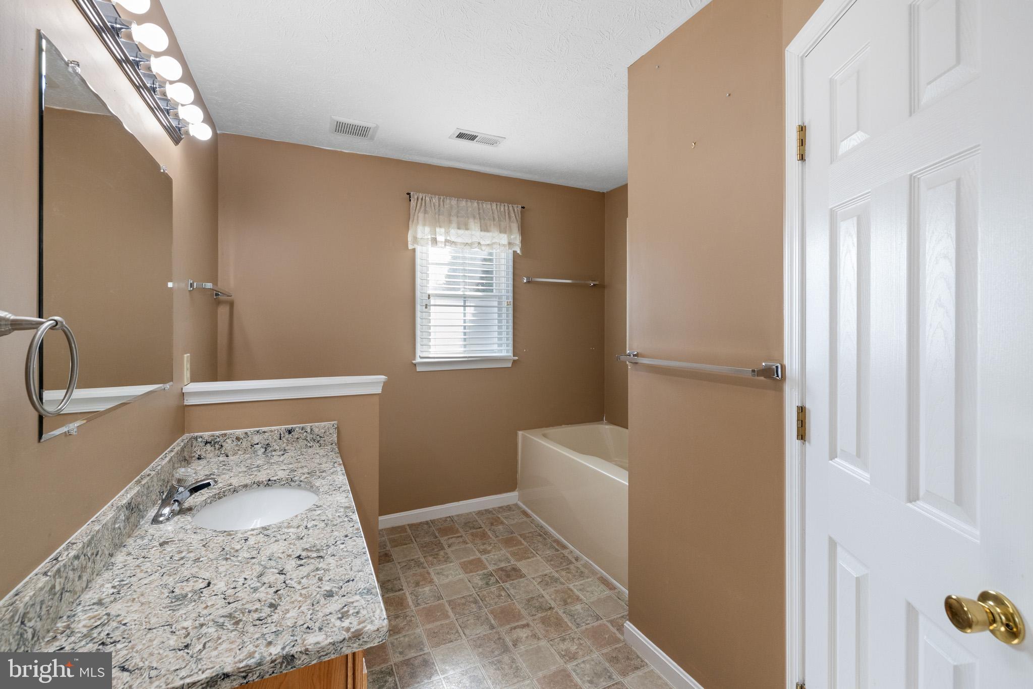 SIGNAL KNOLLS - Residential