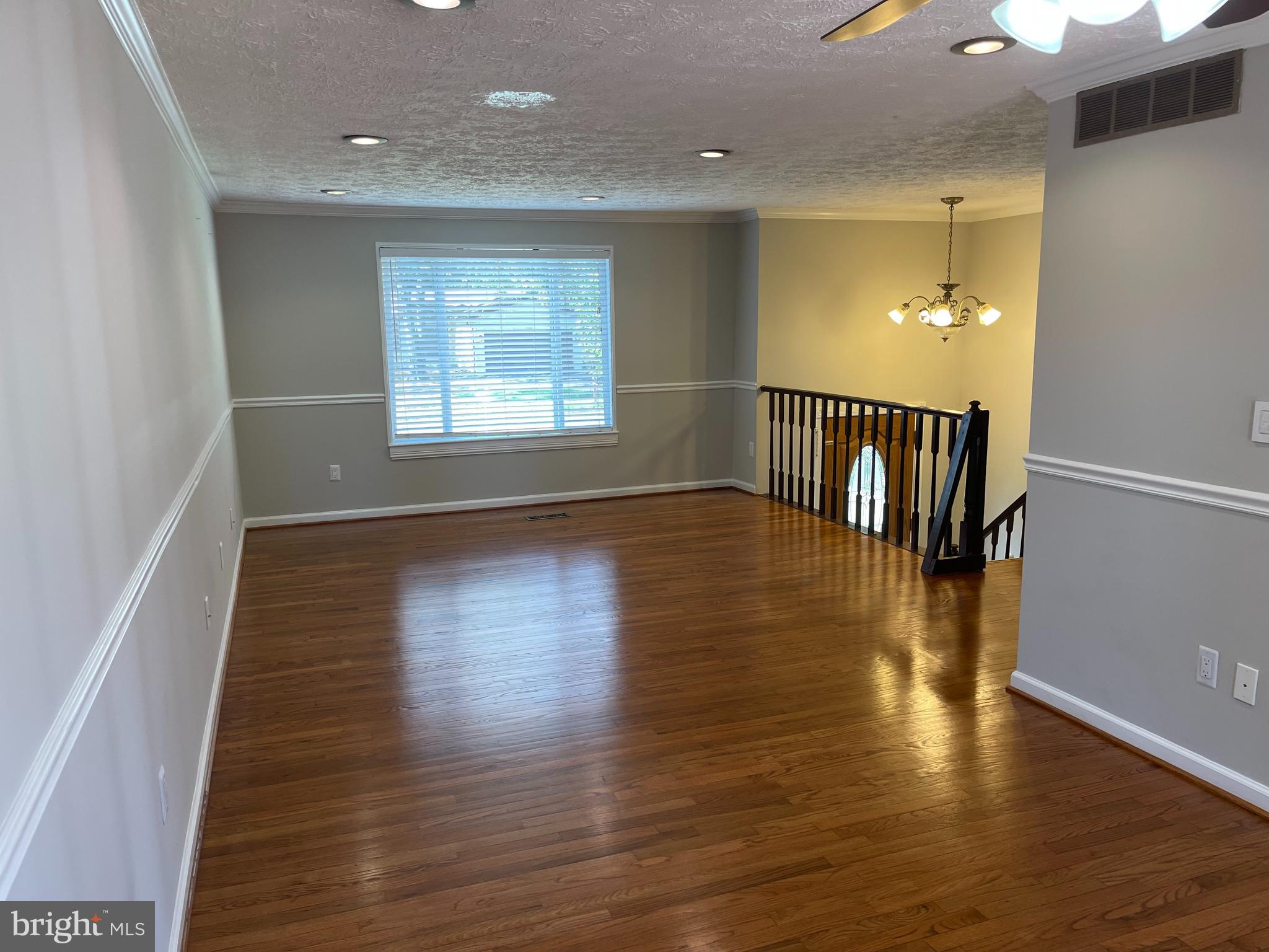 PLEASANT VALLEY - Residential