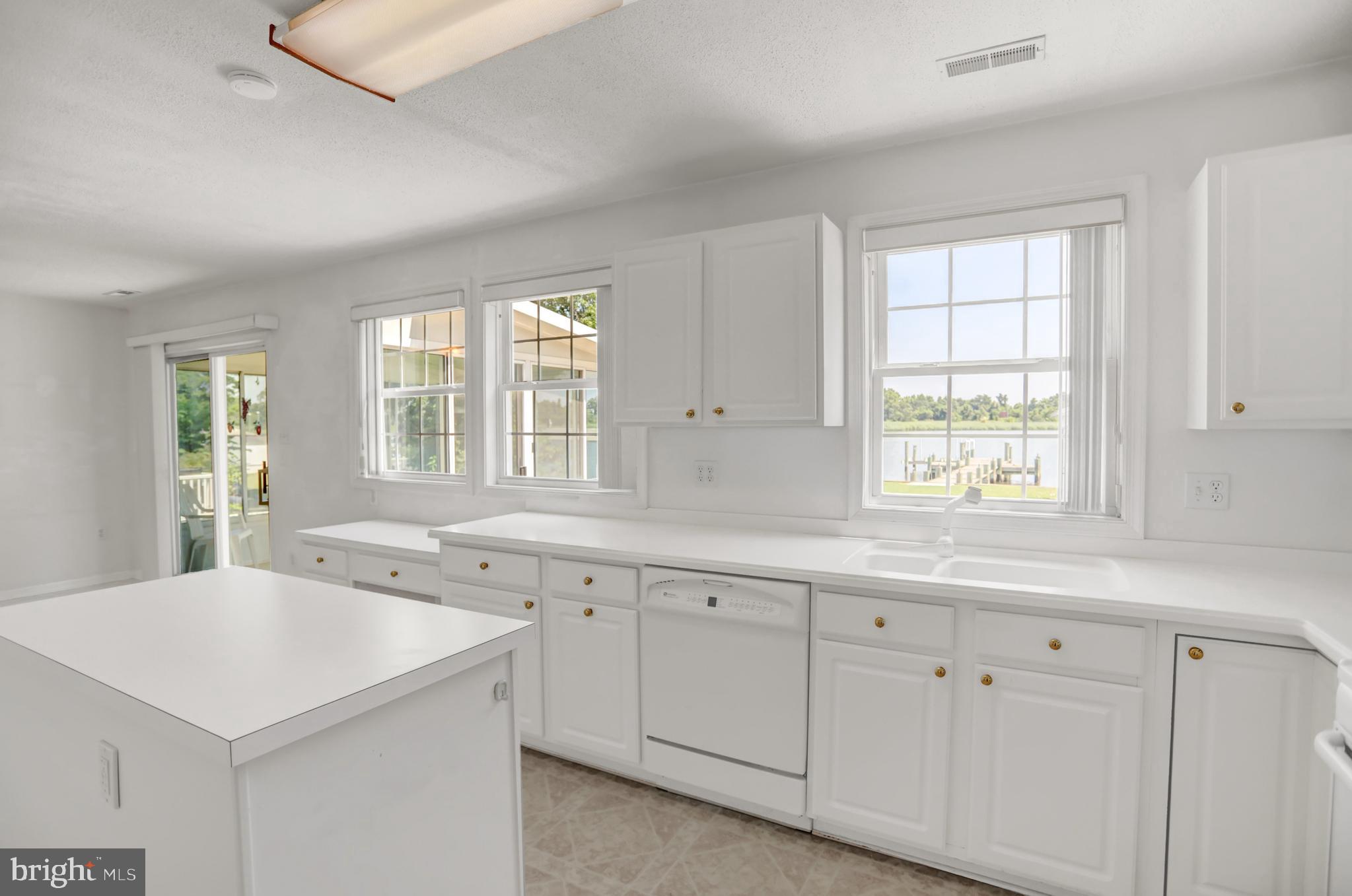 MURRAY POINT - Residential