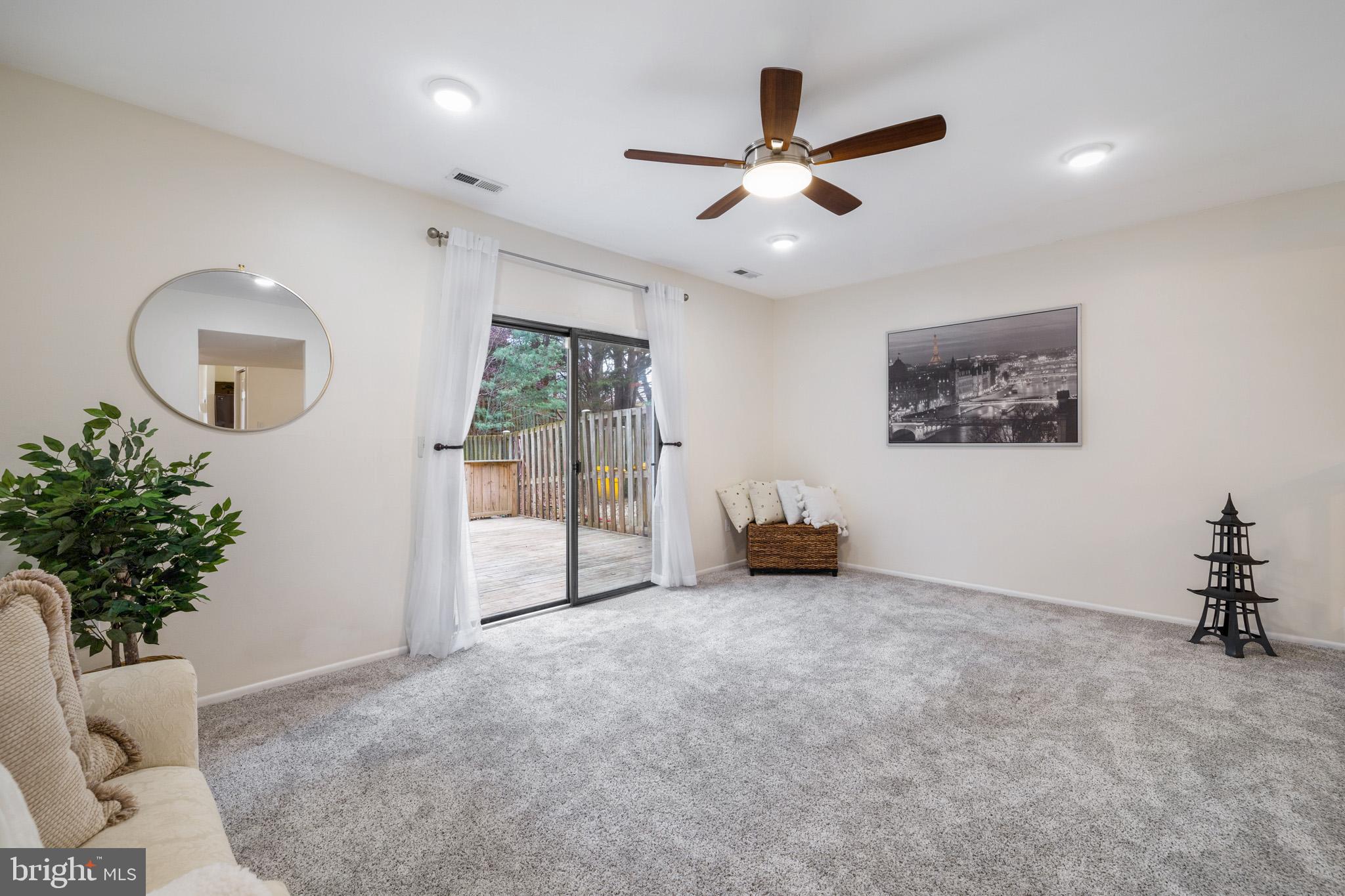 WALNUT RIDGE - Residential