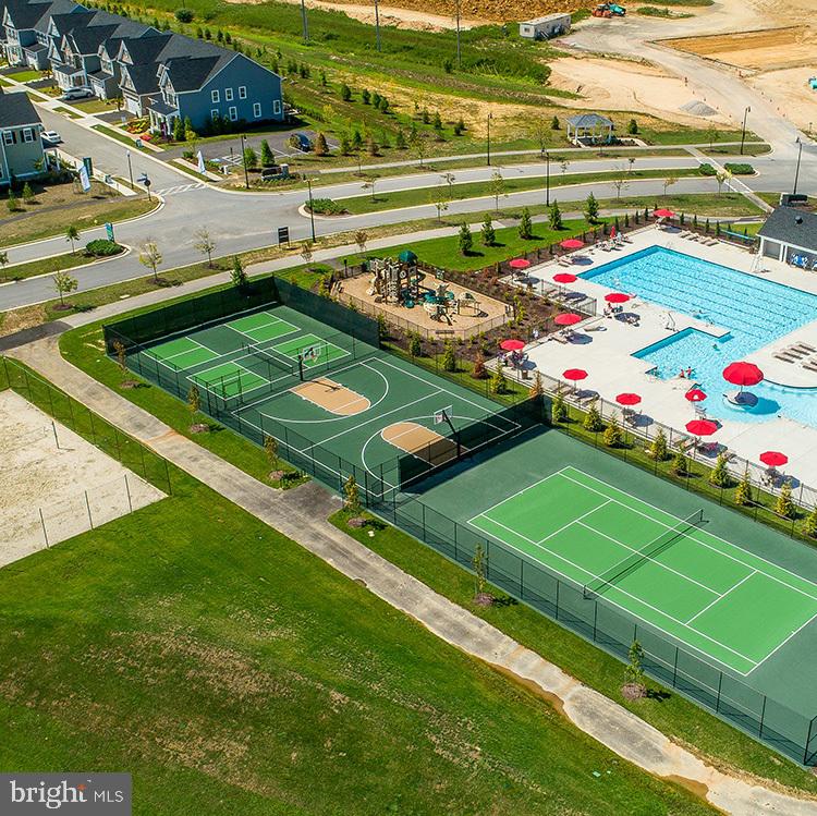 TWO RIVERS - Residential