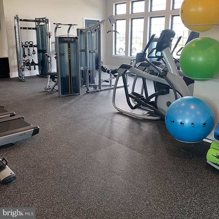 TWO RIVERS - Residential