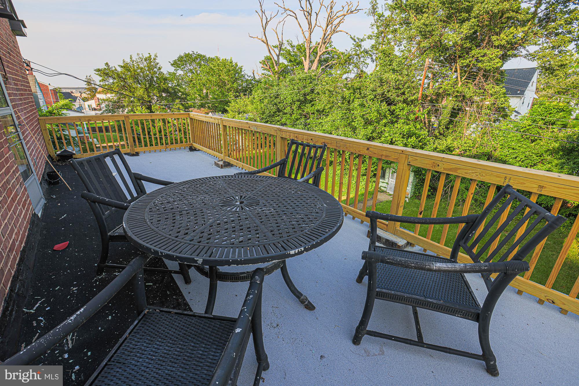 EAST ARLINGTON - Residential