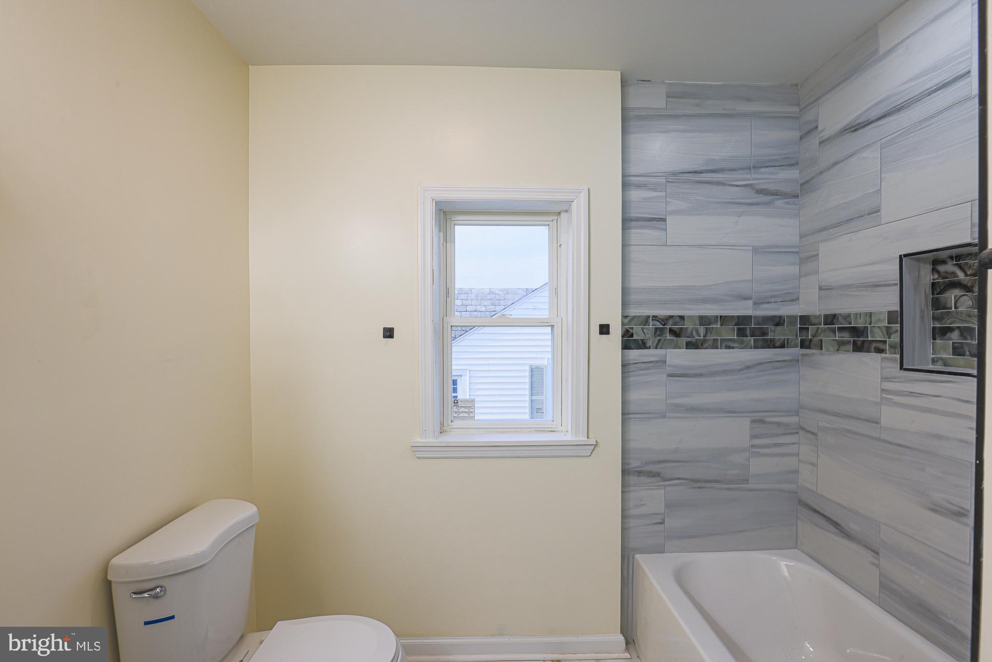 EAST ARLINGTON - Residential