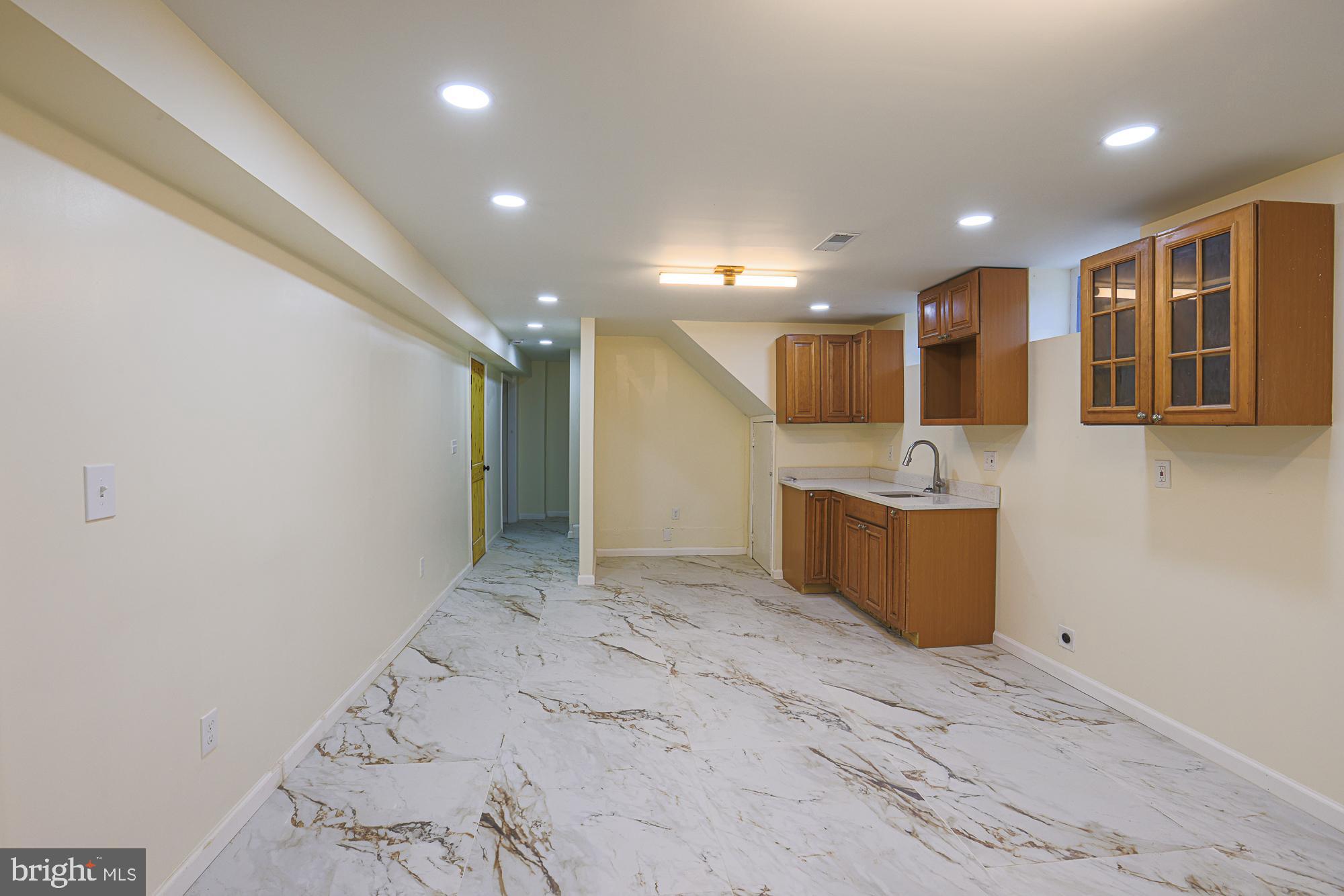 EAST ARLINGTON - Residential