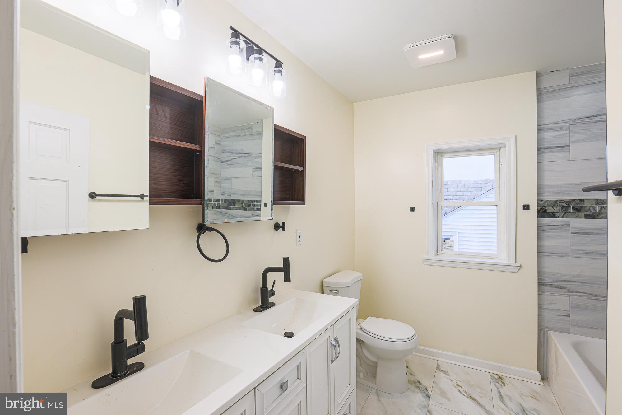 EAST ARLINGTON - Residential