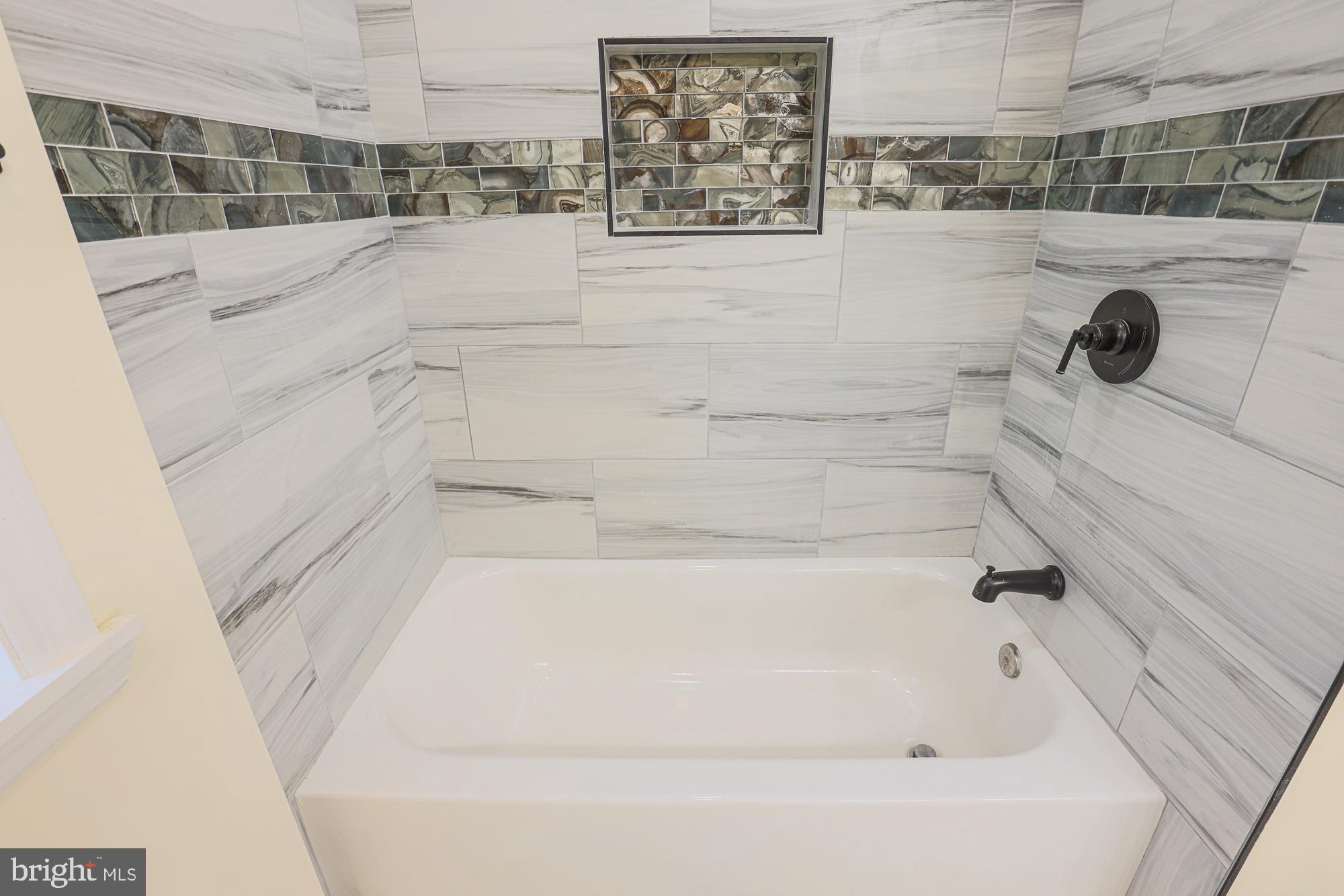 EAST ARLINGTON - Residential