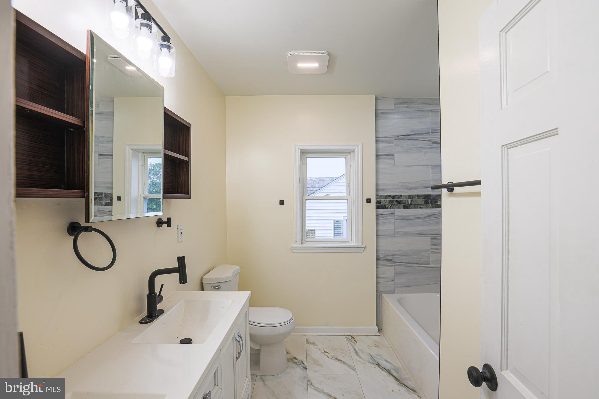 EAST ARLINGTON - Residential