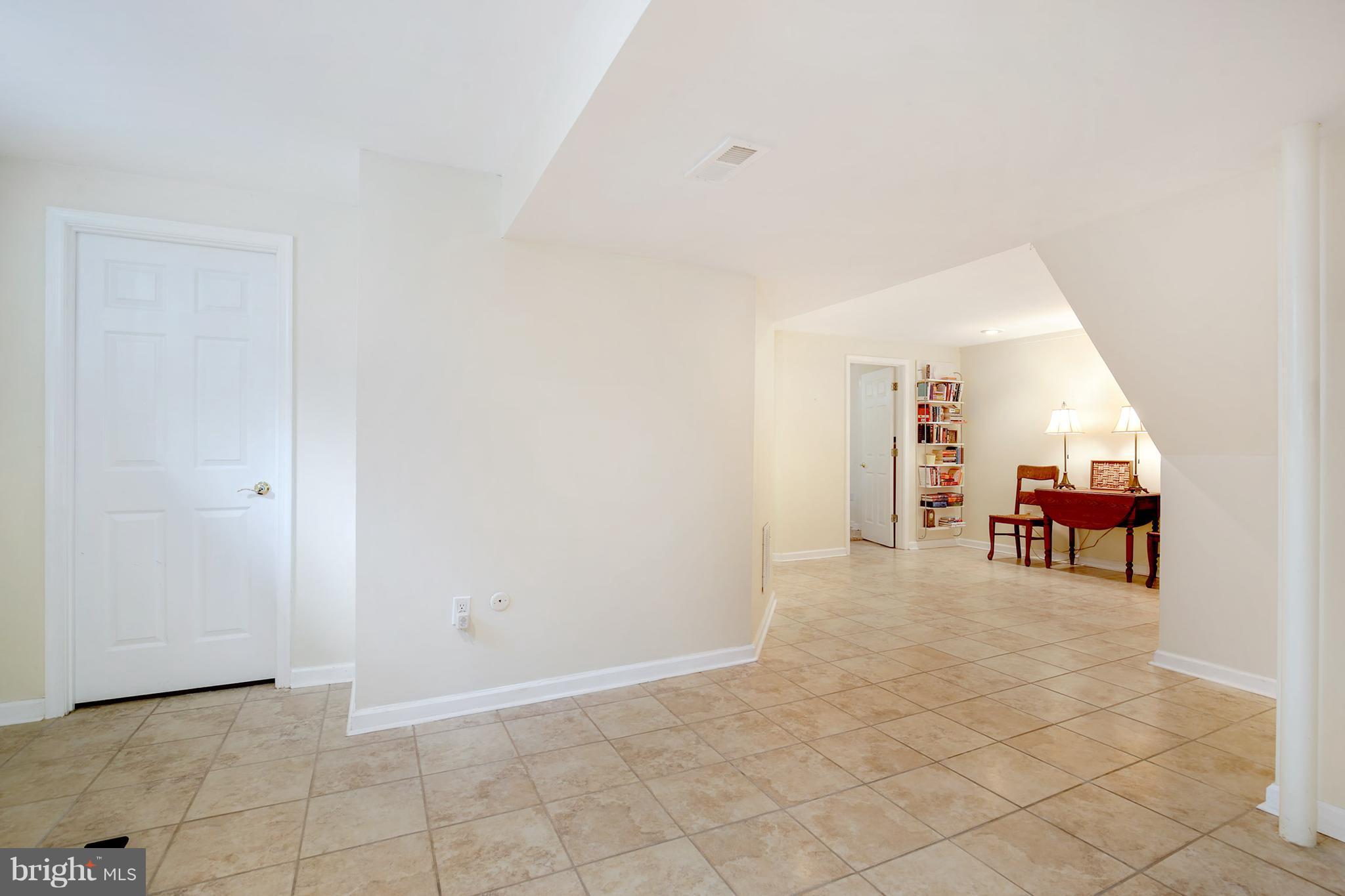 LAURELWOOD - Residential