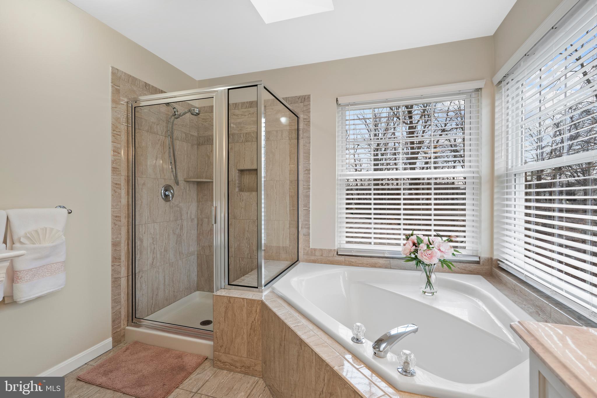 WARRINGTON OAKS - Residential