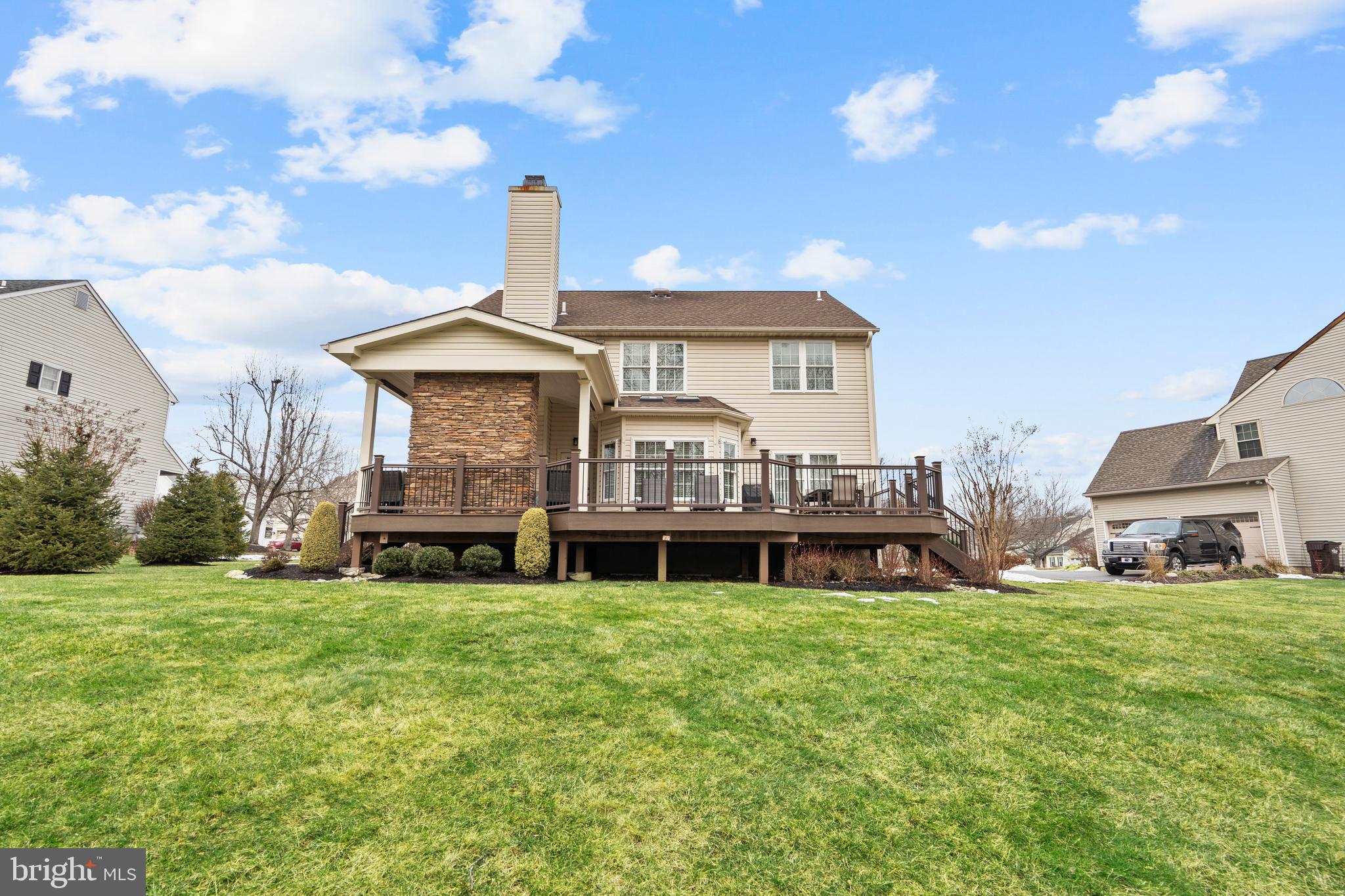 WARRINGTON OAKS - Residential